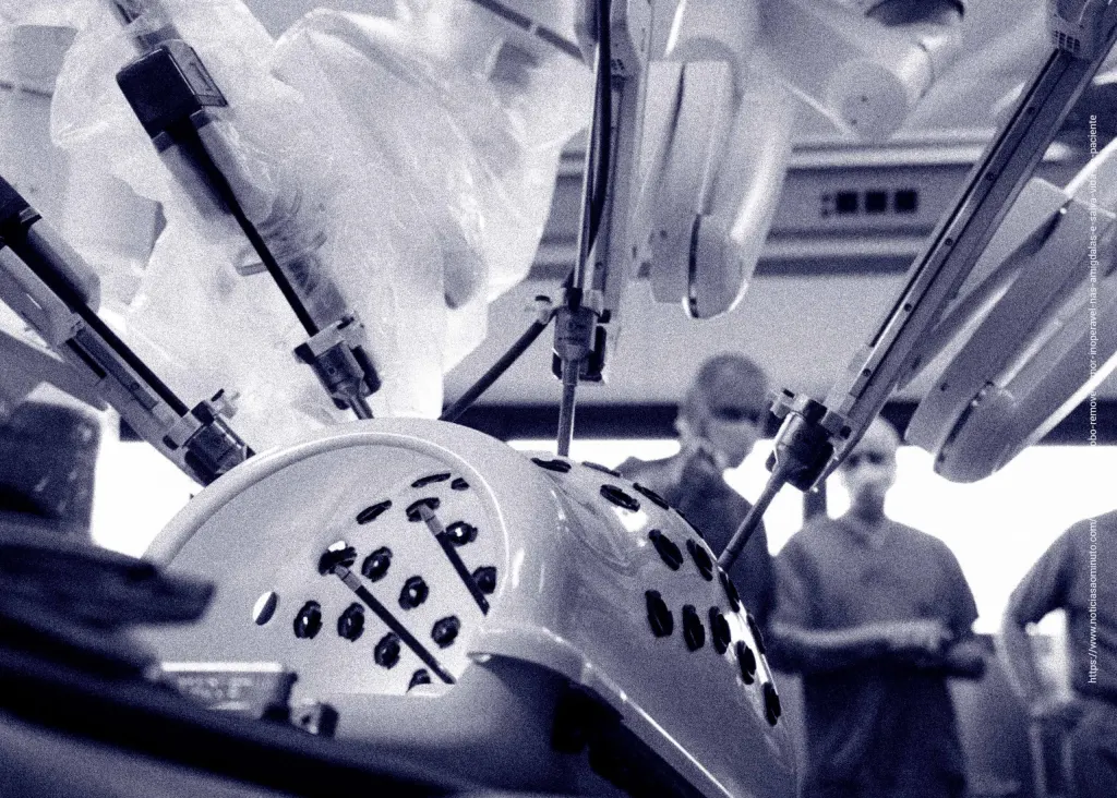 Robô remove tumor e salva vida de um paciente