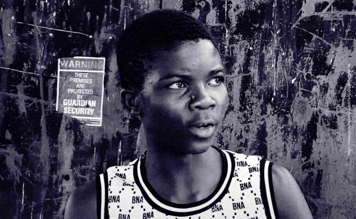 Mchenry Dhliwayo, adolescente zimbabwano, criou um gerador alimentado por água,