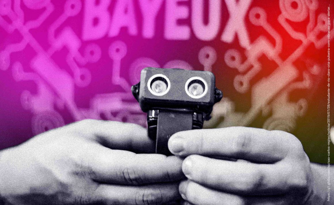 Moçambicana cria pulseira para deficientes visuais