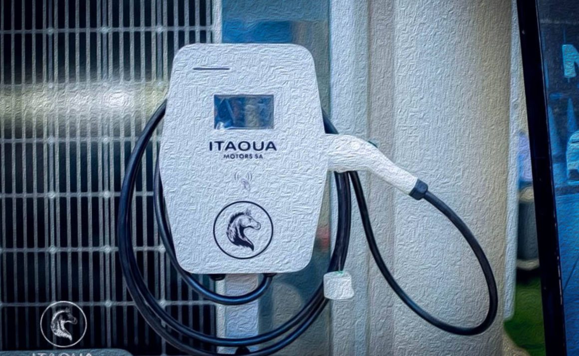 carregador do carro eléctrico lançado pelo Burkina Faso