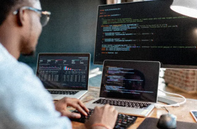Carreira de Desenvolvedor de Software em Moçambique