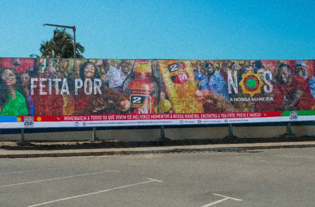 2M cria o primeiro outdoor em Moçambique feito com mais de 1000 rostos de moçambicanos